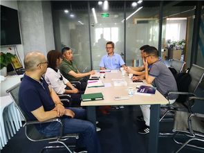 溫州國(guó)際會(huì)議展覽中心禮儀服務(wù) 專業(yè)形象，卓越體驗(yàn)